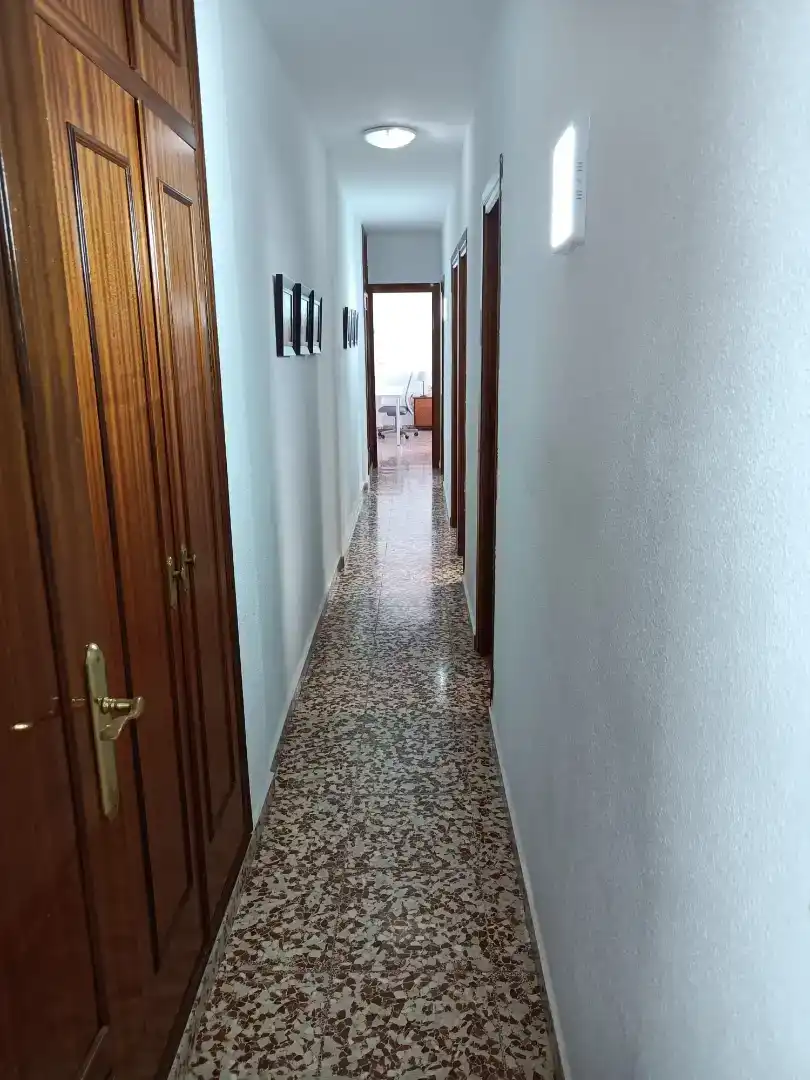 Habitación 100 m², Cabra