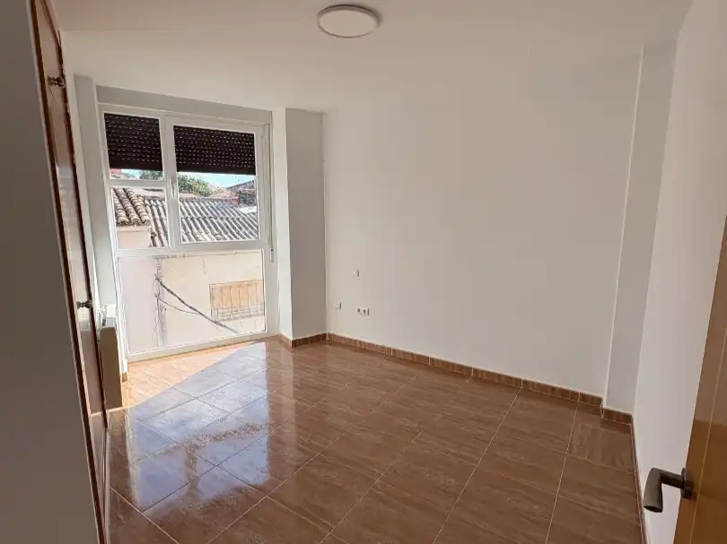 Piso de 90 m² en Villarejo de Fuentes