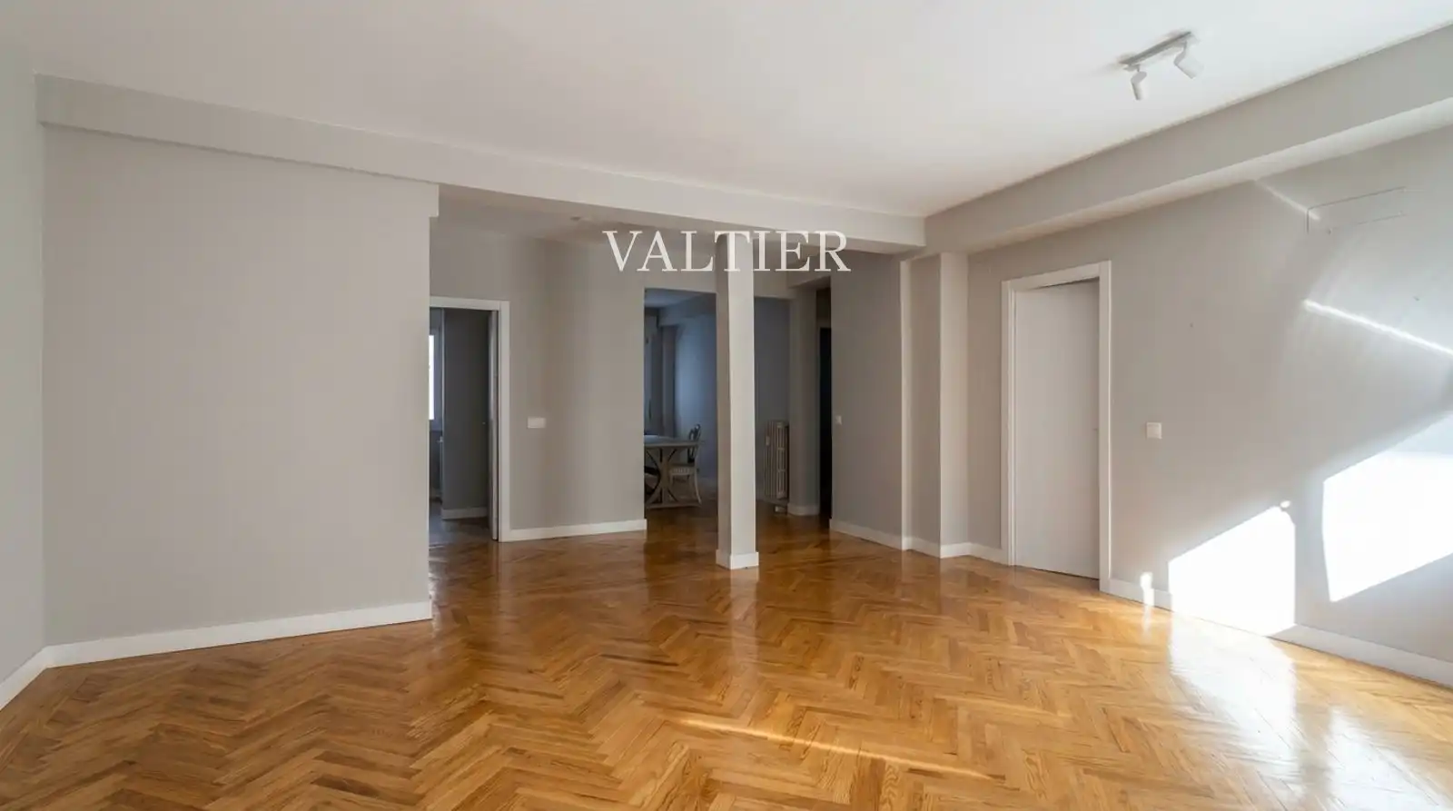 Flat 125 m² in Madrid