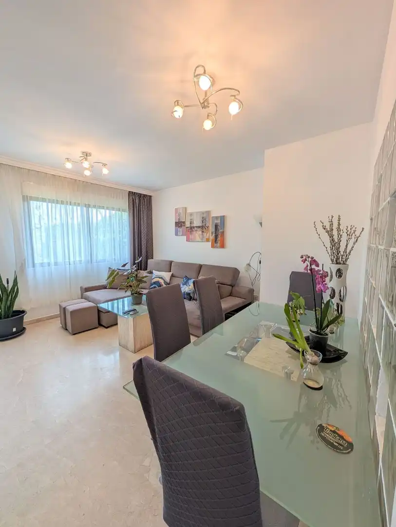 Piso de 65 m² en Estepona