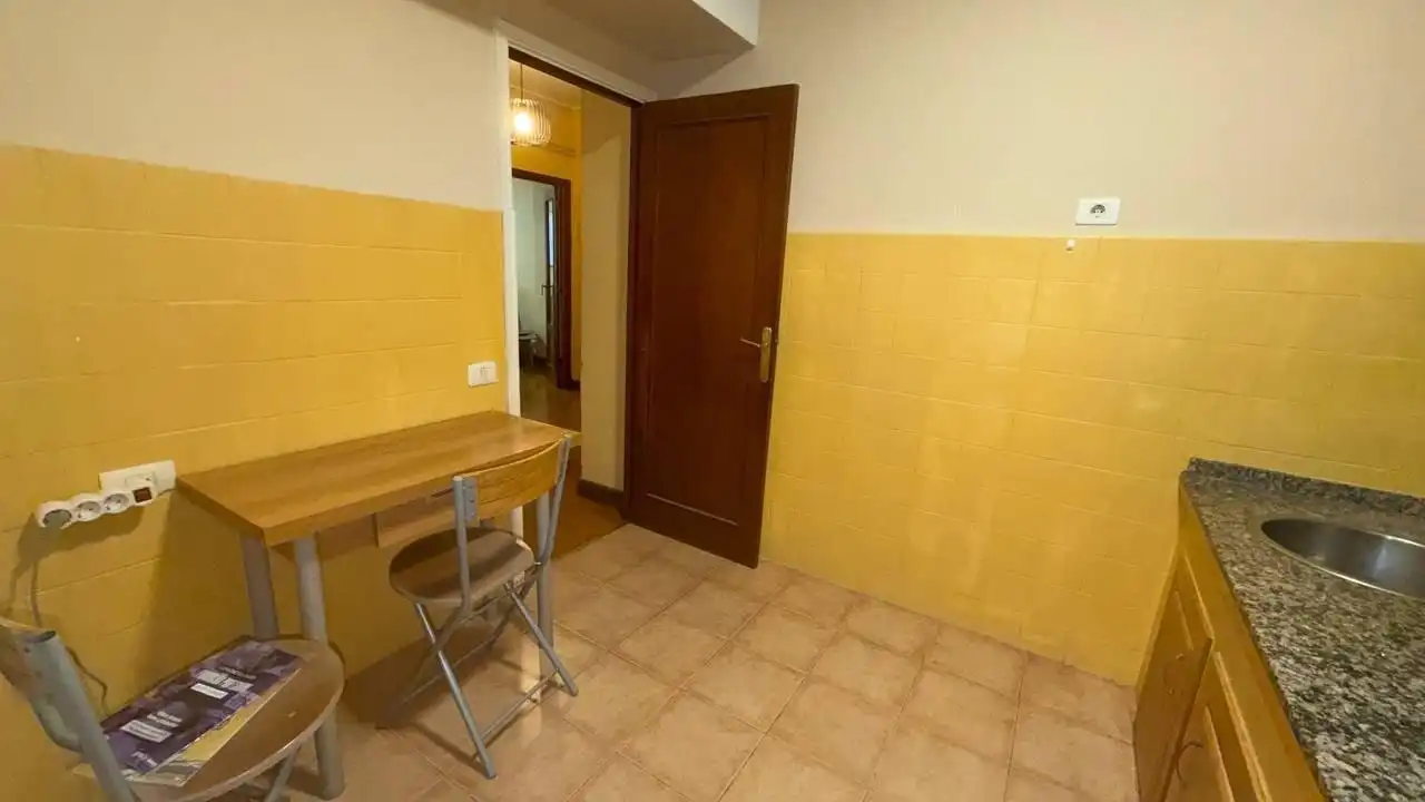 Piso de 95 m² en Ourense