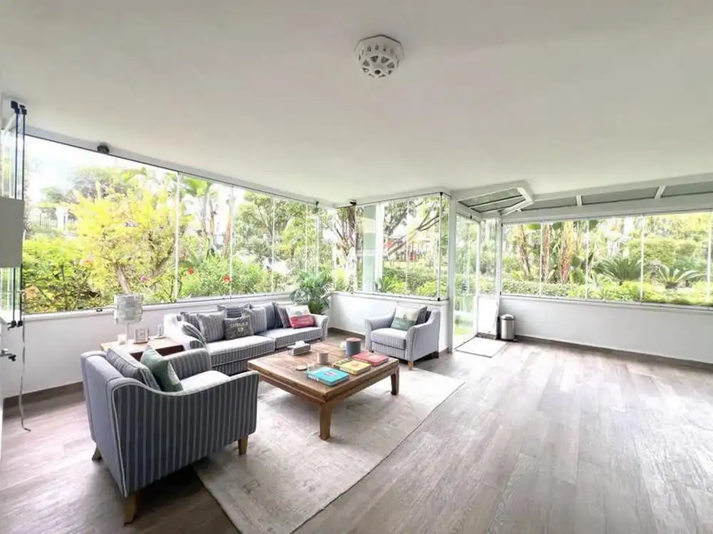 Piso de 230 m² en Marbella