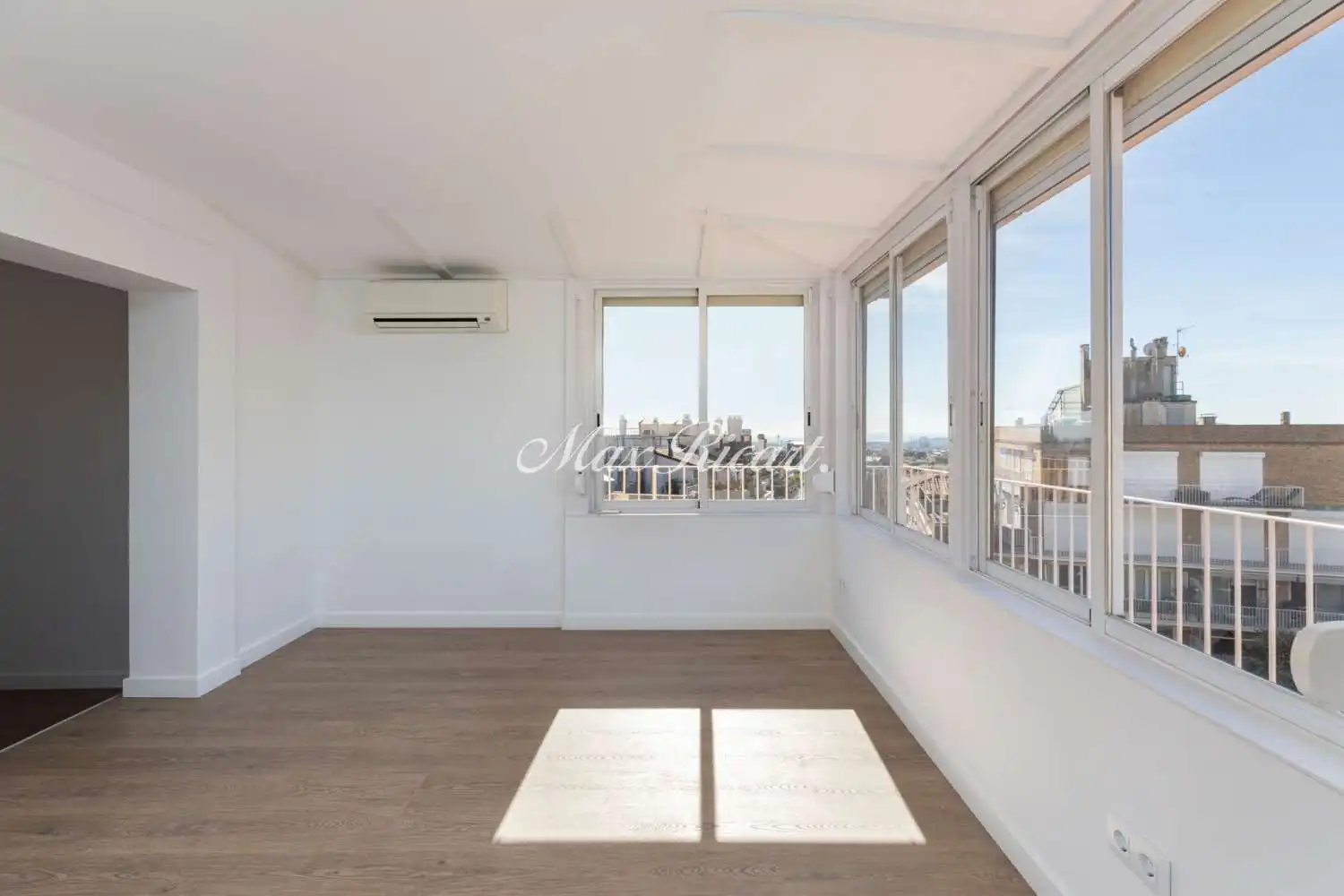 Wohnung 237 m² in Barcelona