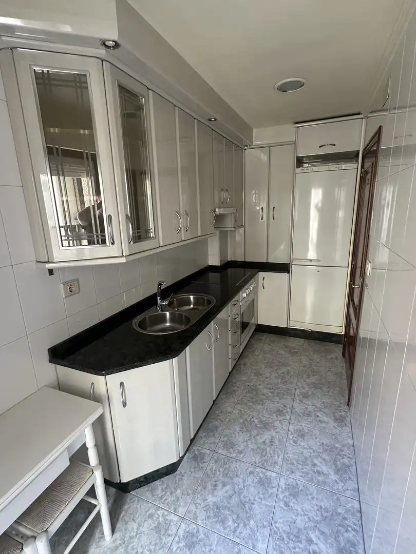Pis de 75 m² a Ourense