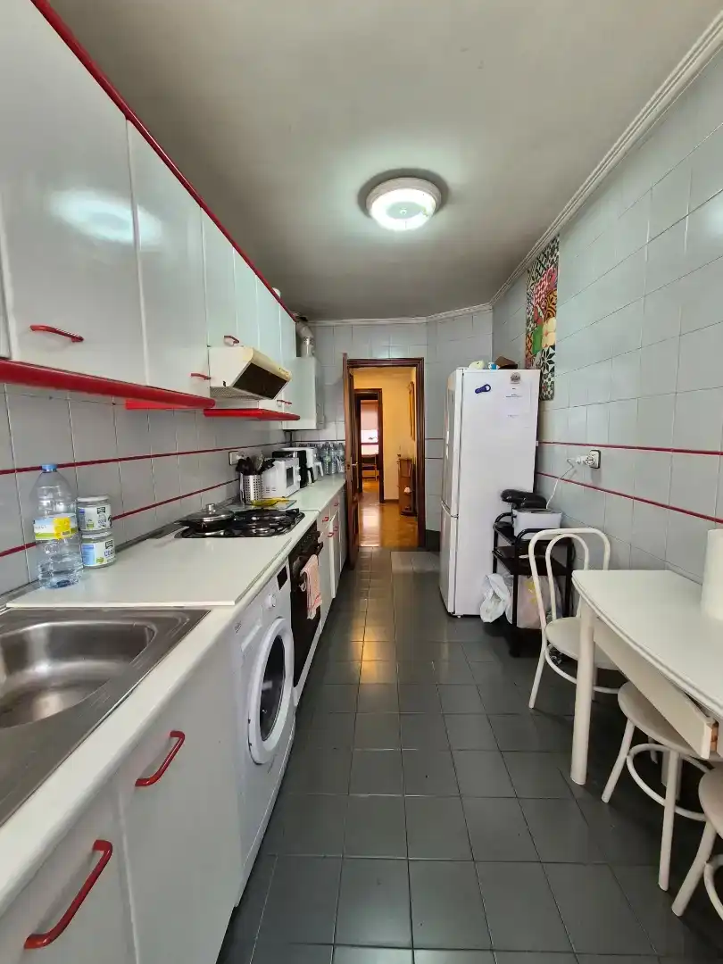 Quarto 87 m², Oviedo