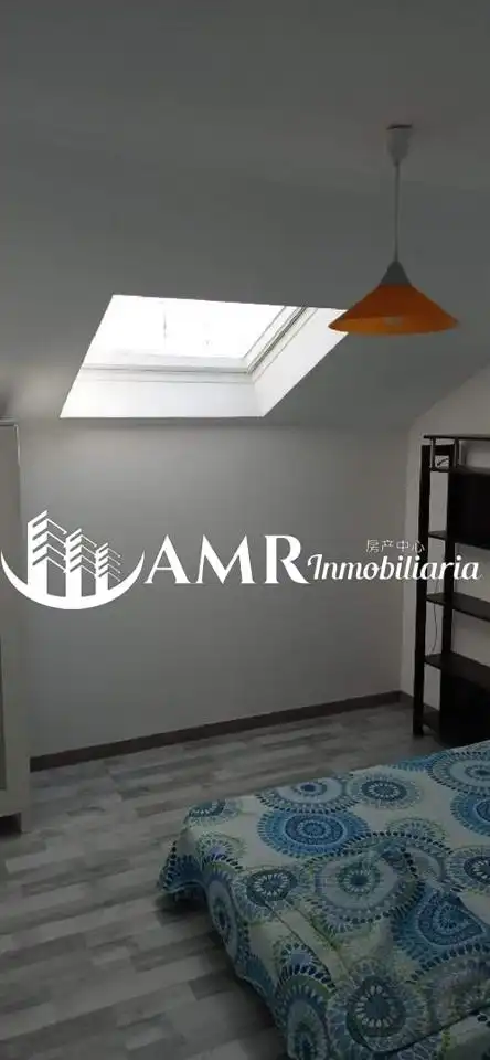 Wohnung 106 m² in Parla