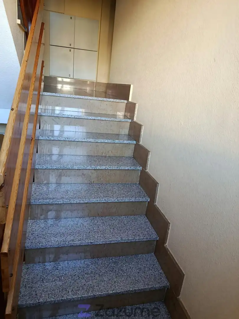 Piso de 100 m² en Valverde de la Virgen
