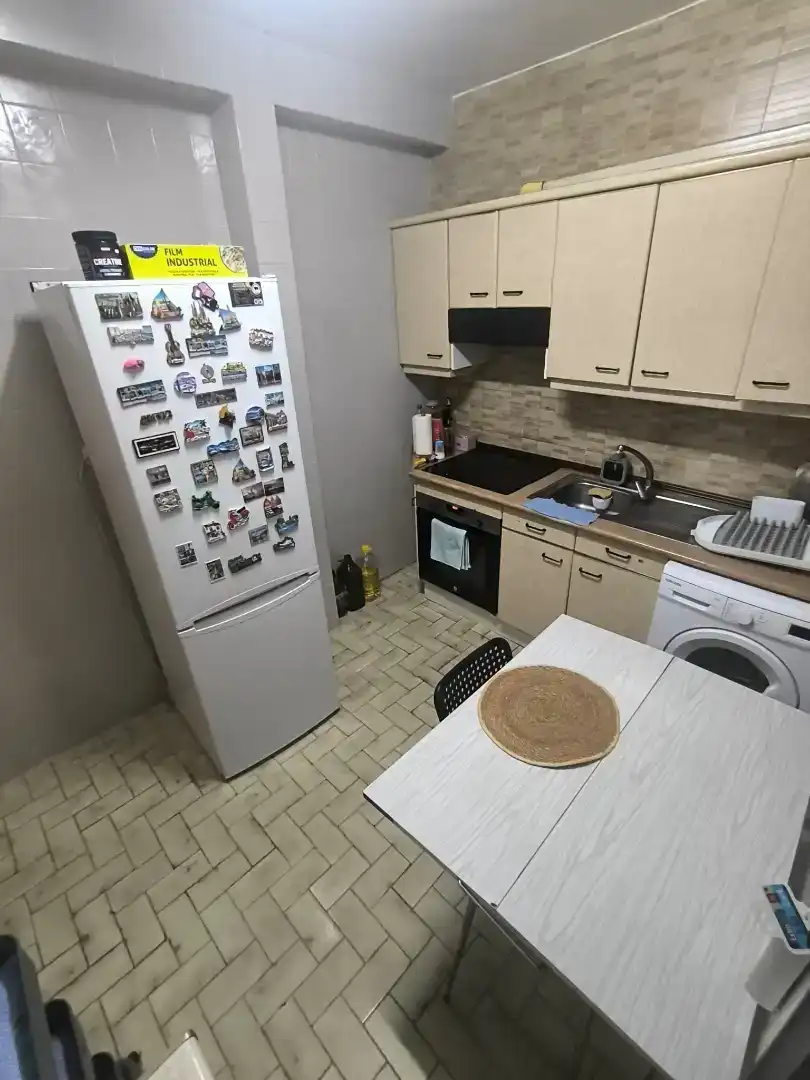 Habitación 100 m², Ávila