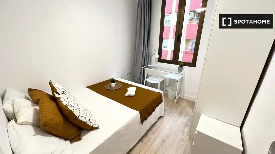 Habitación 100 m², Valencia