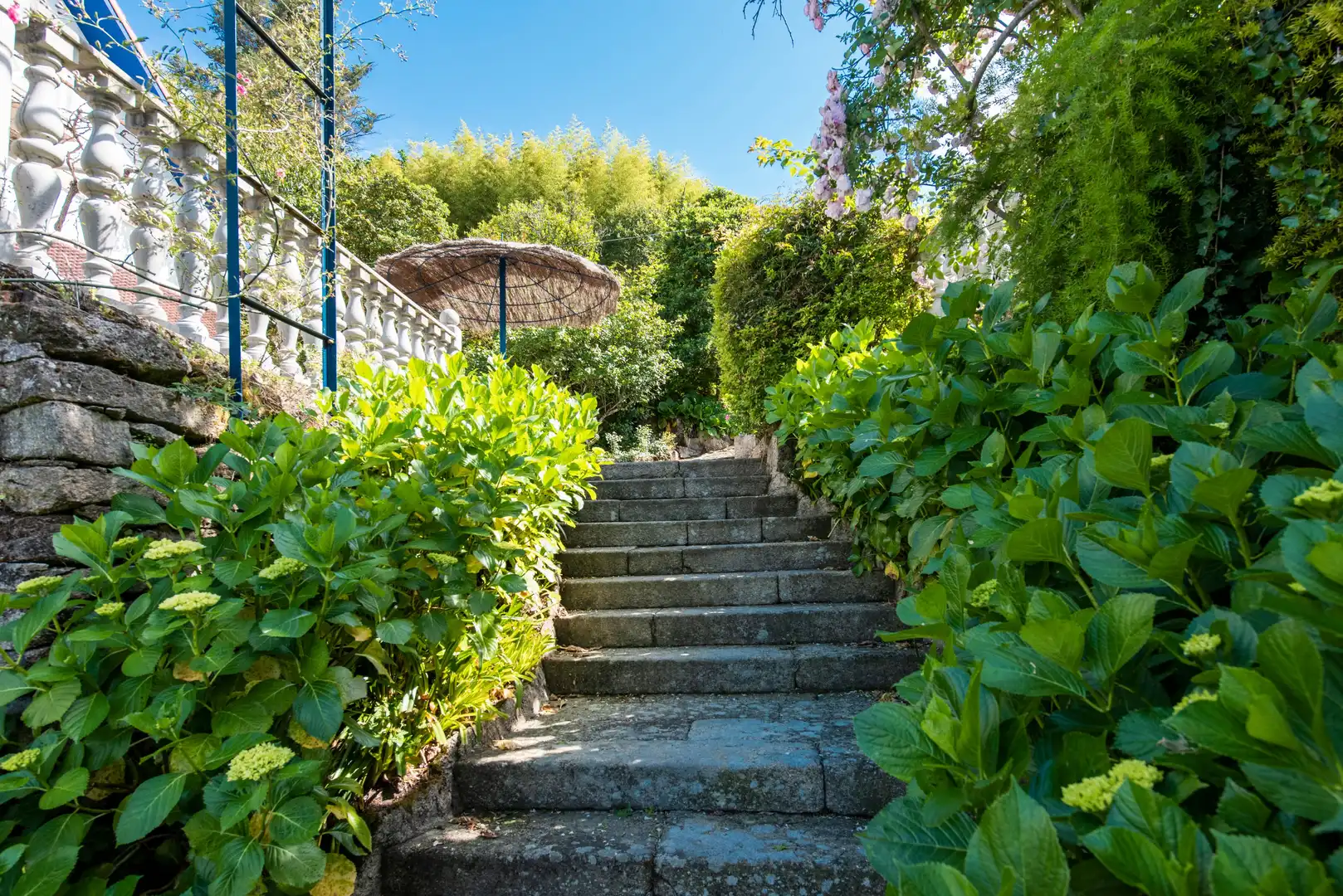 Piso de 400 m² en Redondela