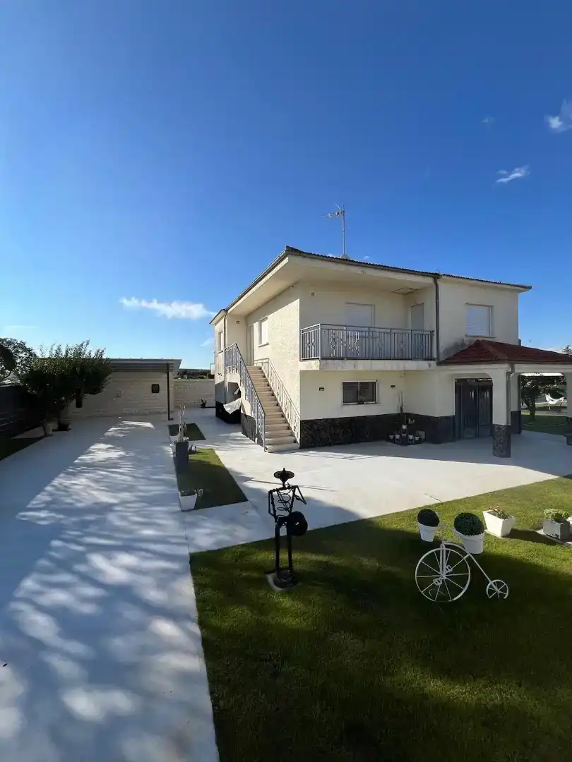Piso de 190 m² en Calvarrasa de Abajo