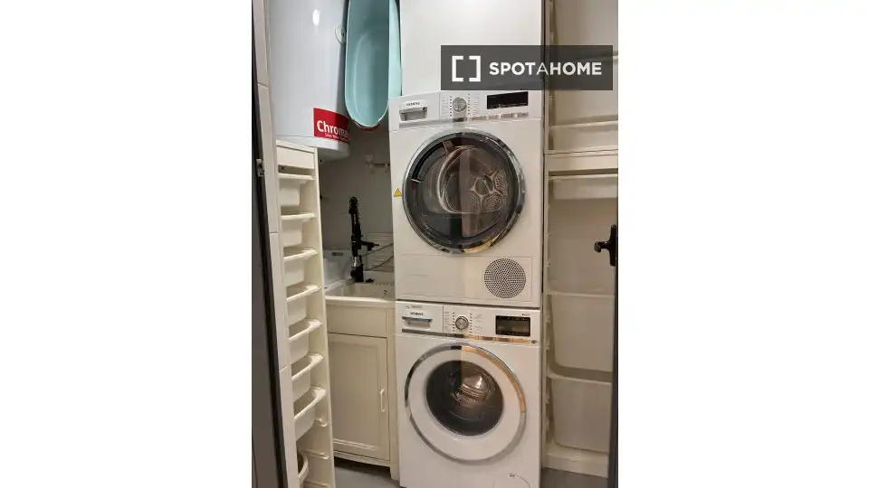 Habitación 76 m², Sevilla