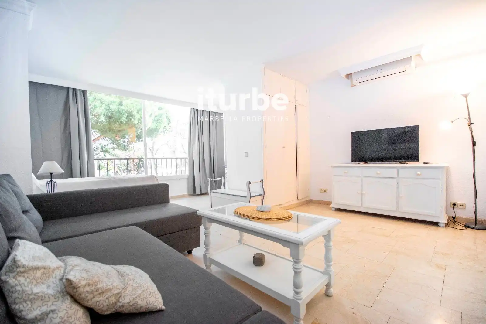 Habitación 35 m², Marbella