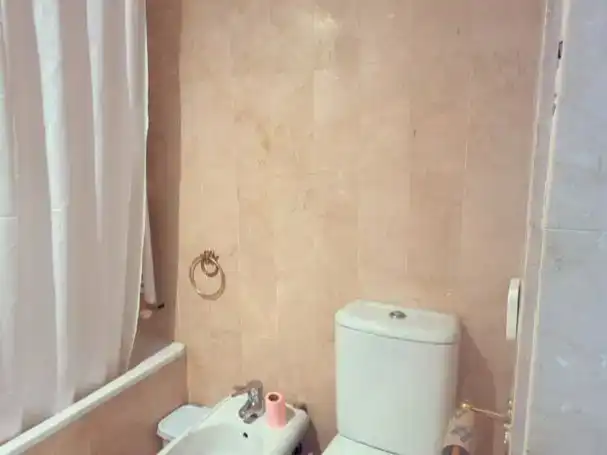 Habitación 100 m², Sevilla