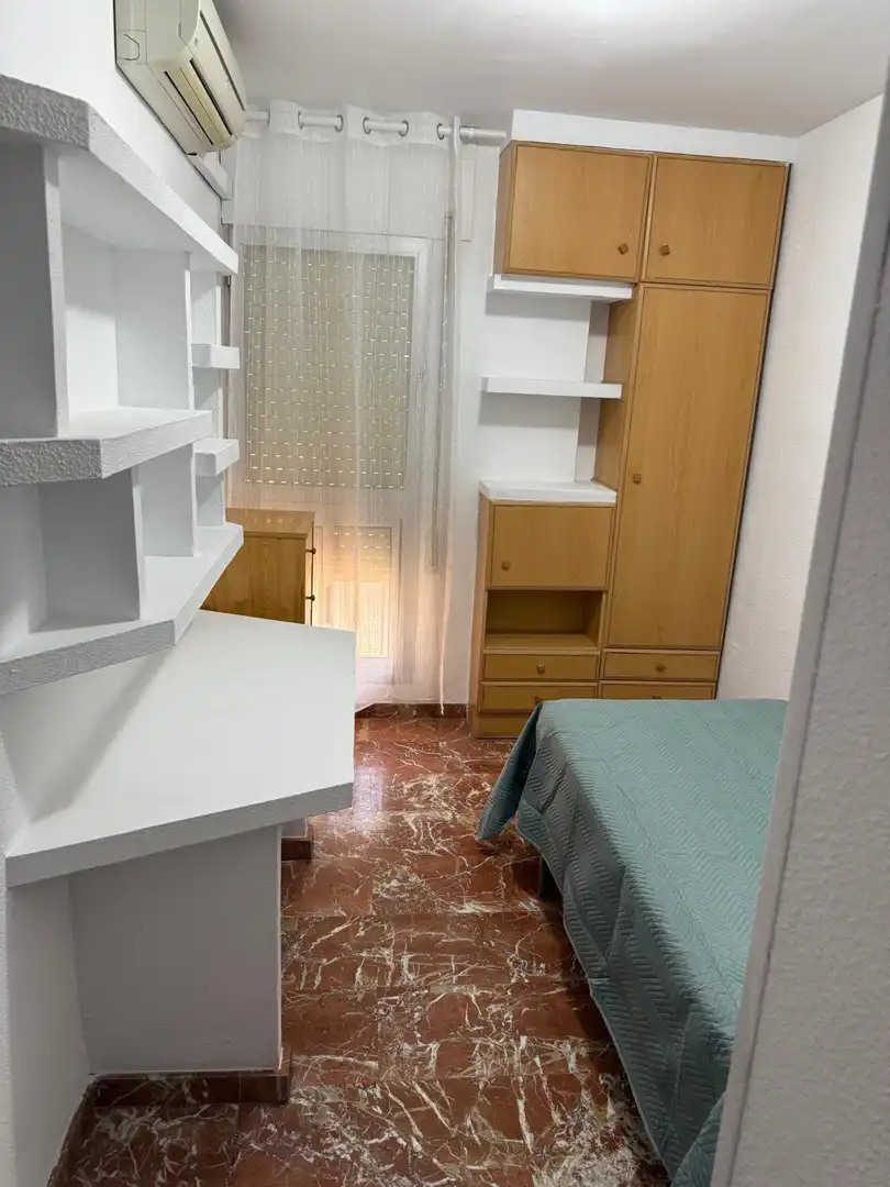 Habitación 90 m², Sevilla