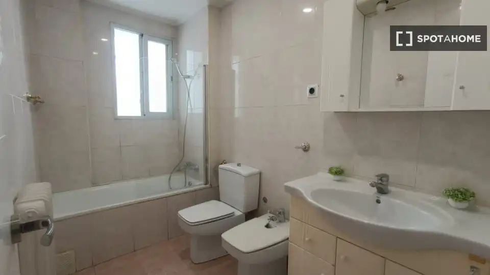 Habitación en alquiler, Pamplona