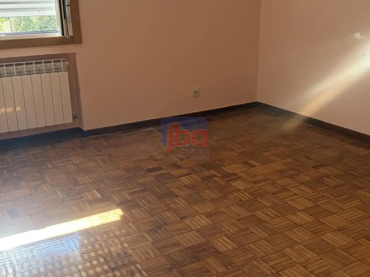 Casa de 200 m² a San Cibrao das Viñas