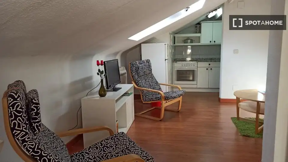 Habitación 46 m², Salamanca
