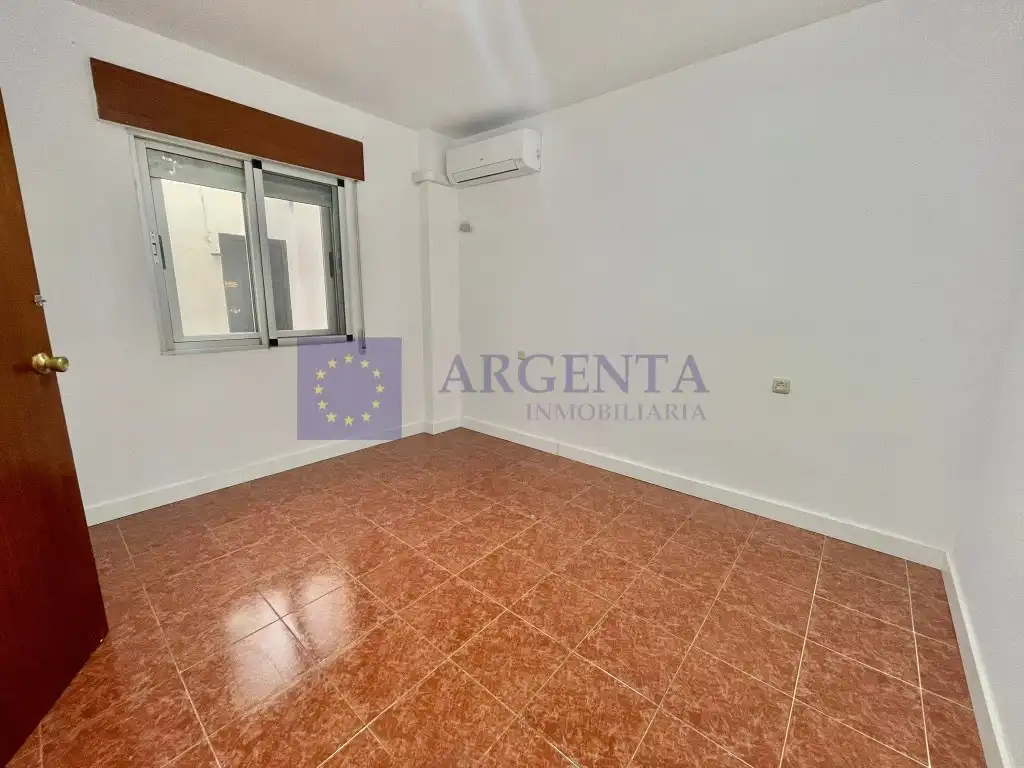 Casa de 160 m² en Malpartida de Cáceres