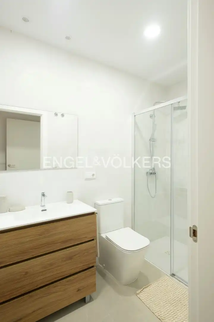 Wohnung 95 m² in Valencia