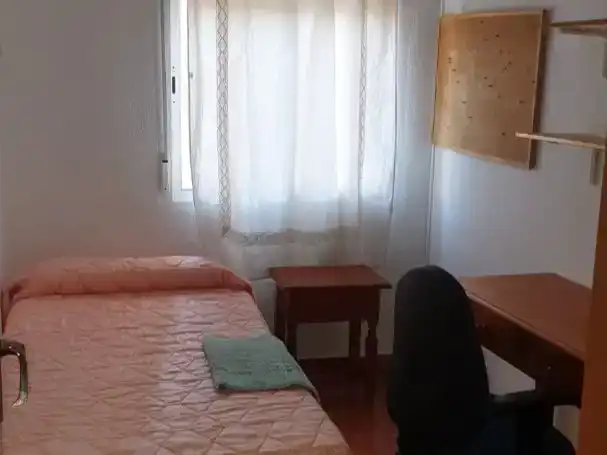 Piso de 90 m² en Sevilla
