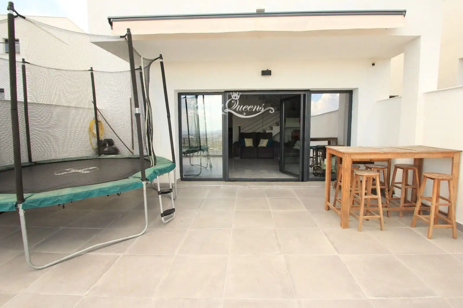 Casa de 240 m² a Población de Arroyo
