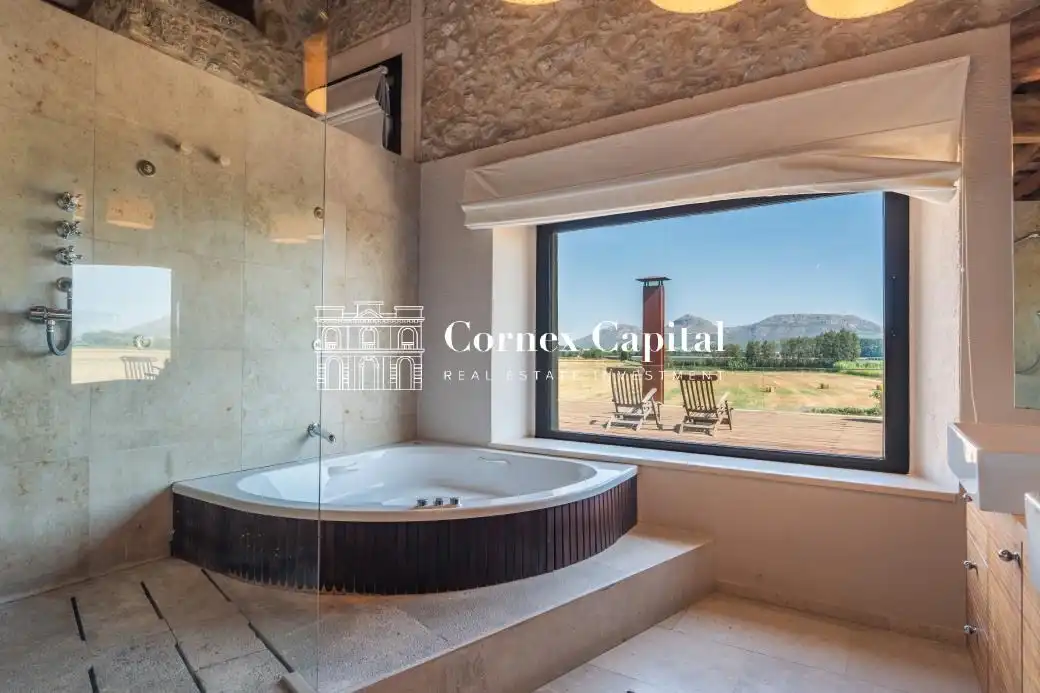 Casa de 855 m² en Pals