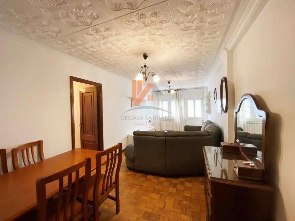 Piso de 85 m² en Santiago de Compostela