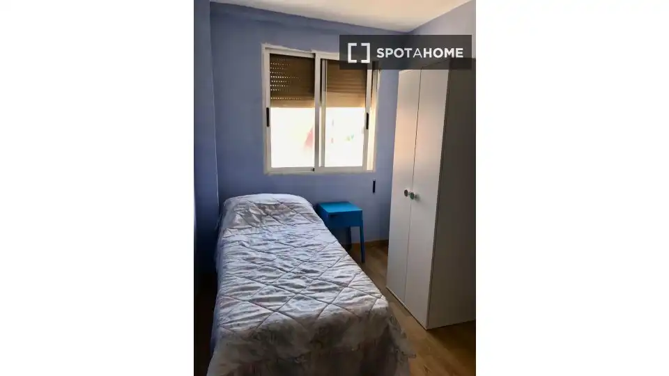 Habitación 75 m², Zaragoza