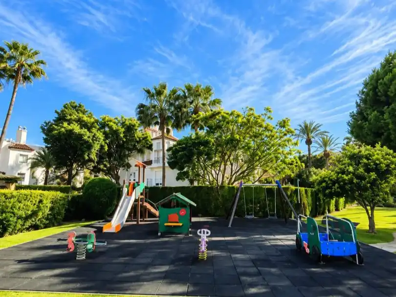 Piso de 186 m² en Estepona
