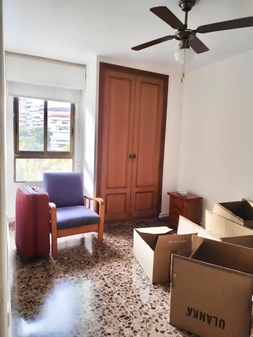 Pis de 130 m² a Alacant