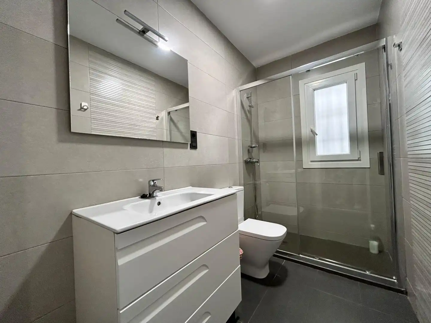 Habitación 98 m², Almería