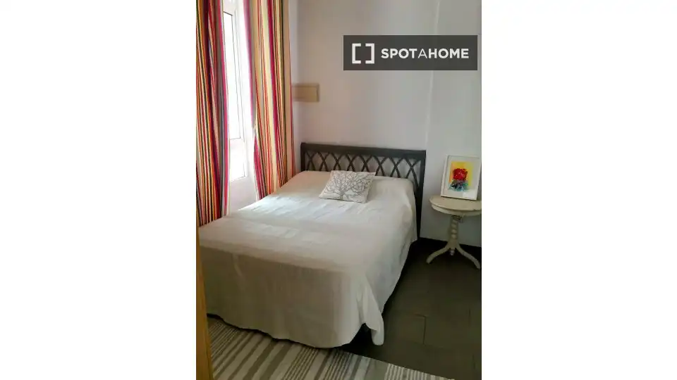 Habitación 55 m², Sevilla