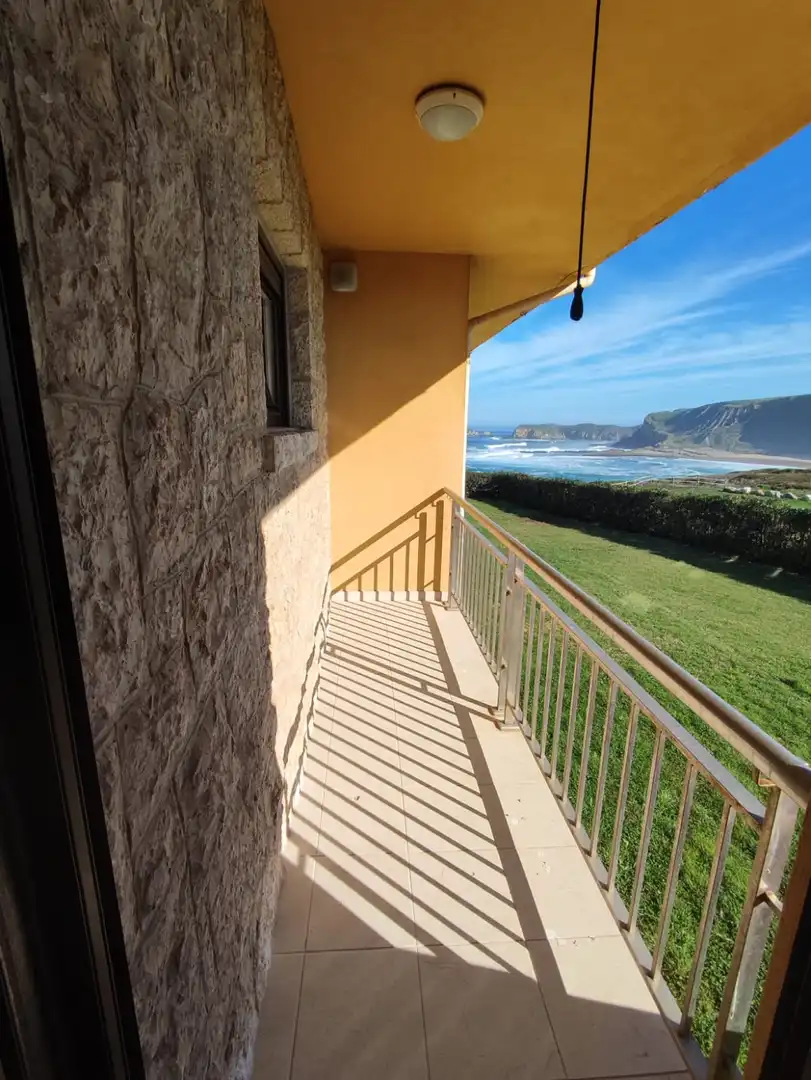 Wohnung 398 m² in Miengo