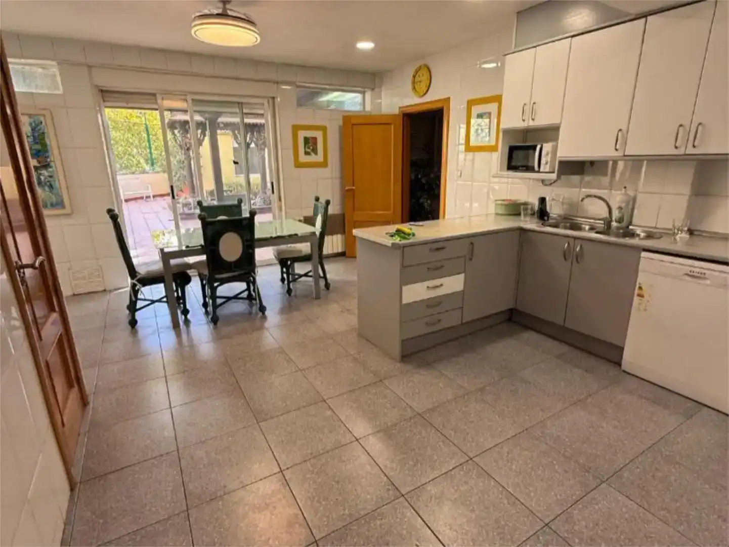 Piso de 400 m² en Zaragoza