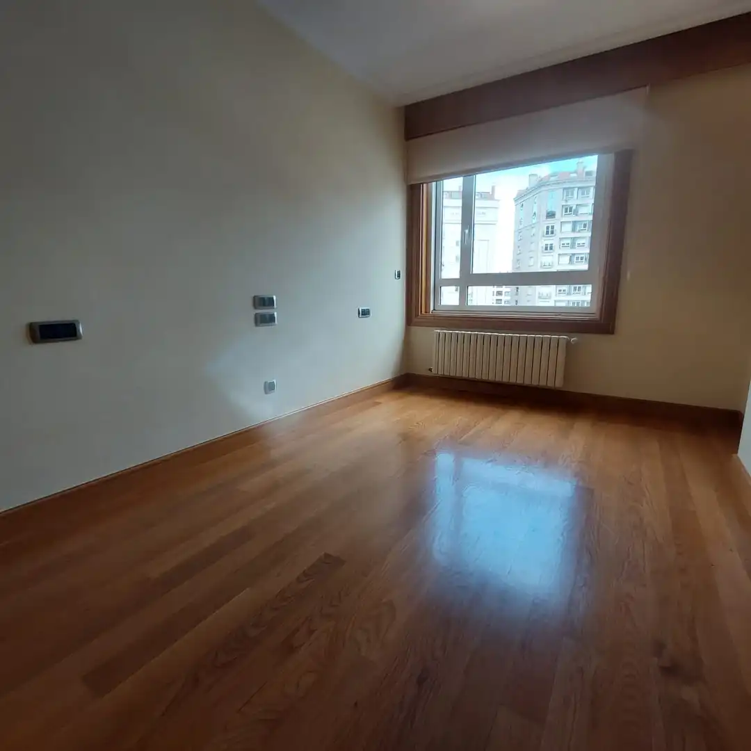 Piso de 140 m² en Vigo