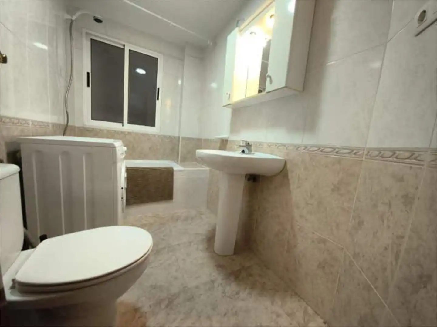 Piso de 86 m² en Granada