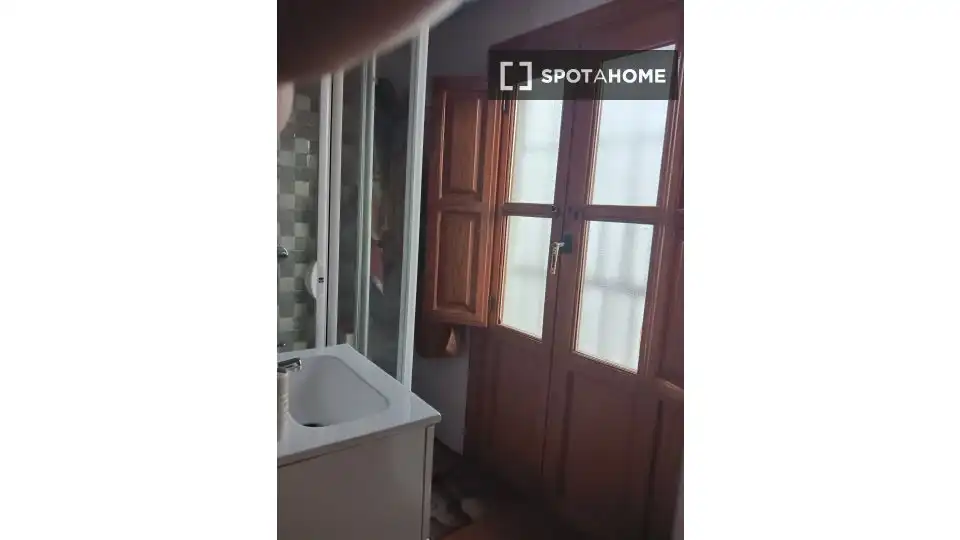 Habitación 78 m², Granada