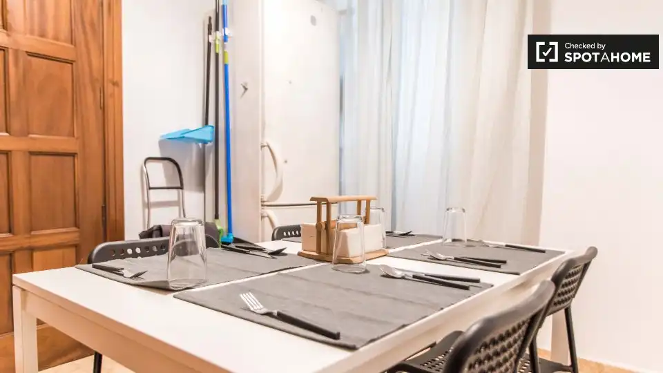 Habitación 250 m², Valencia