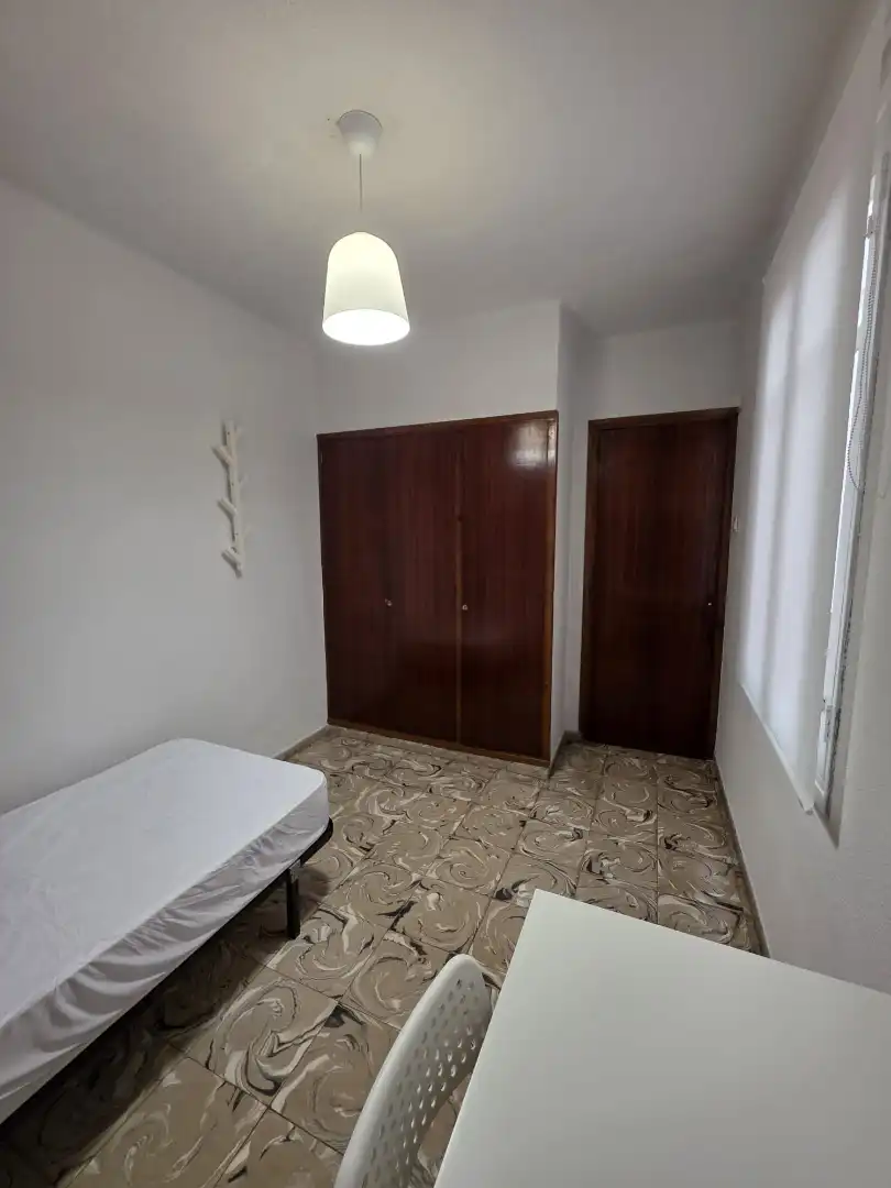 Habitació de lloguer, Gandia