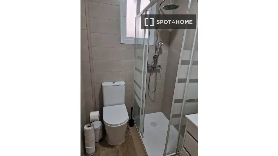 Habitación 98 m², Almería