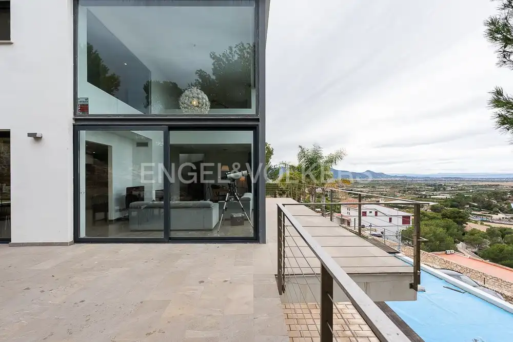 Piso de 320 m² en Cullera