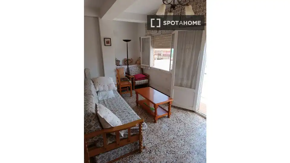 Habitación 99 m², el Campello
