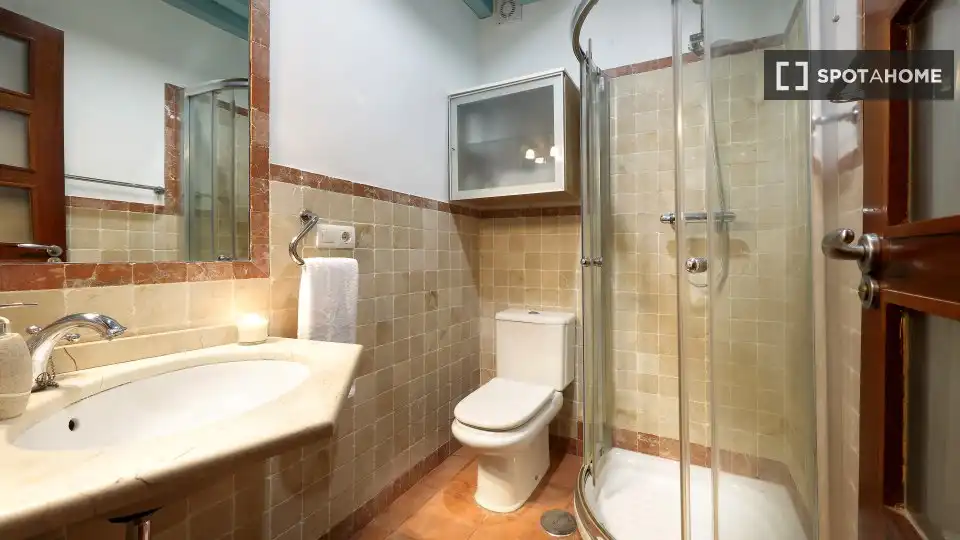 Habitación 75 m², Granada