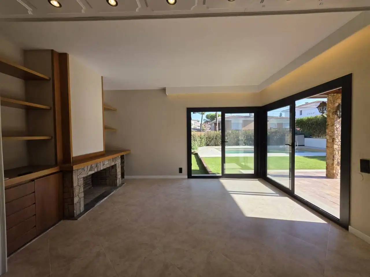 Moradia 618 m² em Cerdanyola del Vallès
