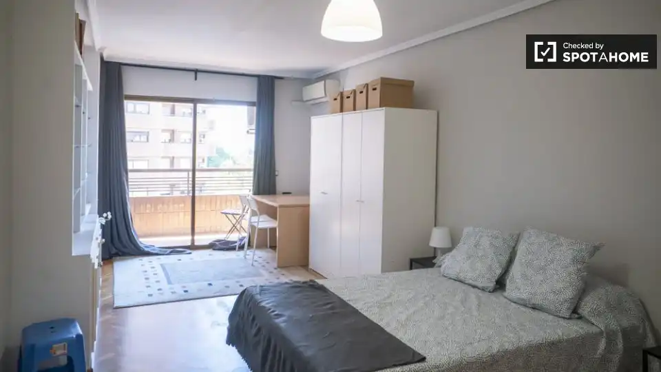 Habitació de lloguer, València