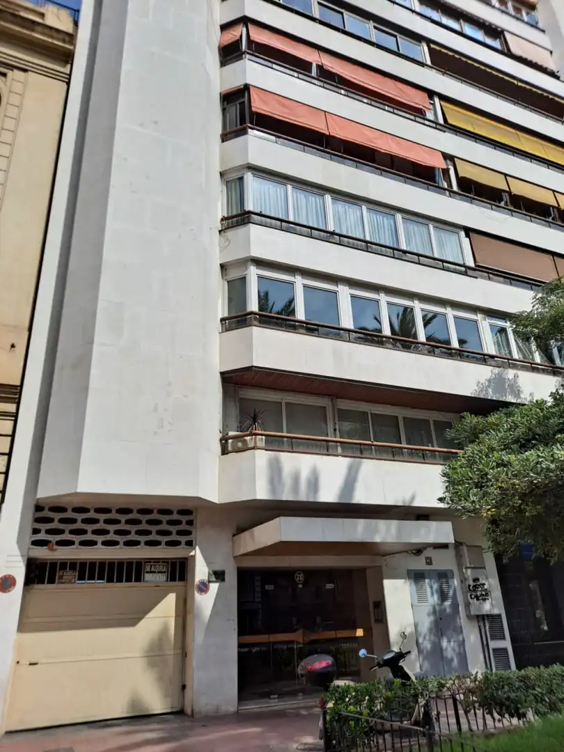 Pis de 95 m² a València