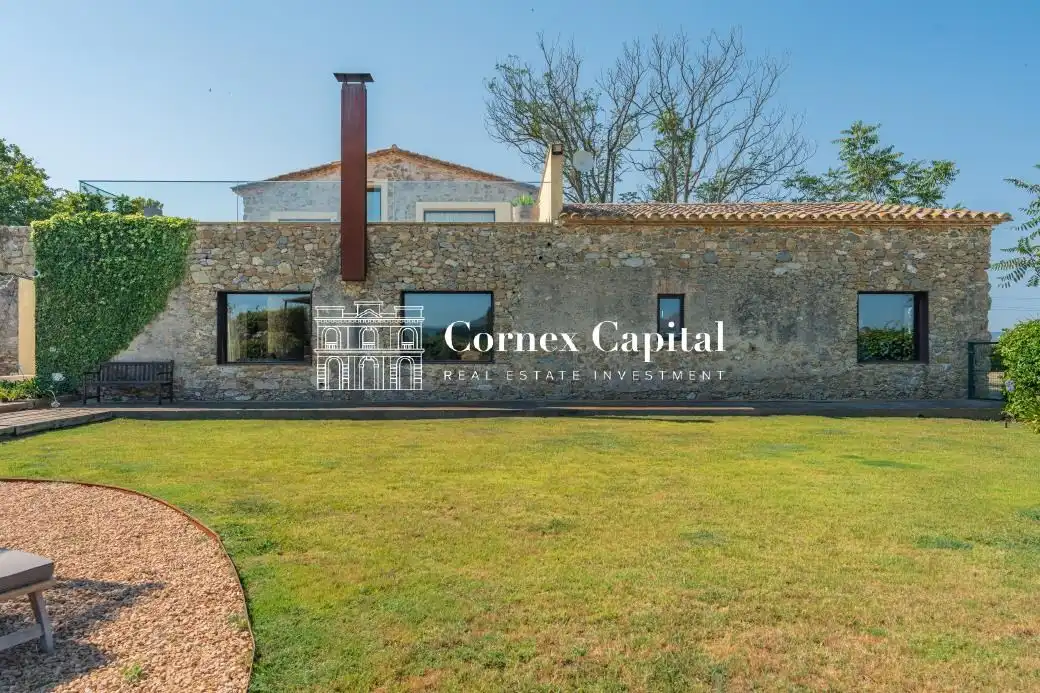 Casa de 855 m² en Pals