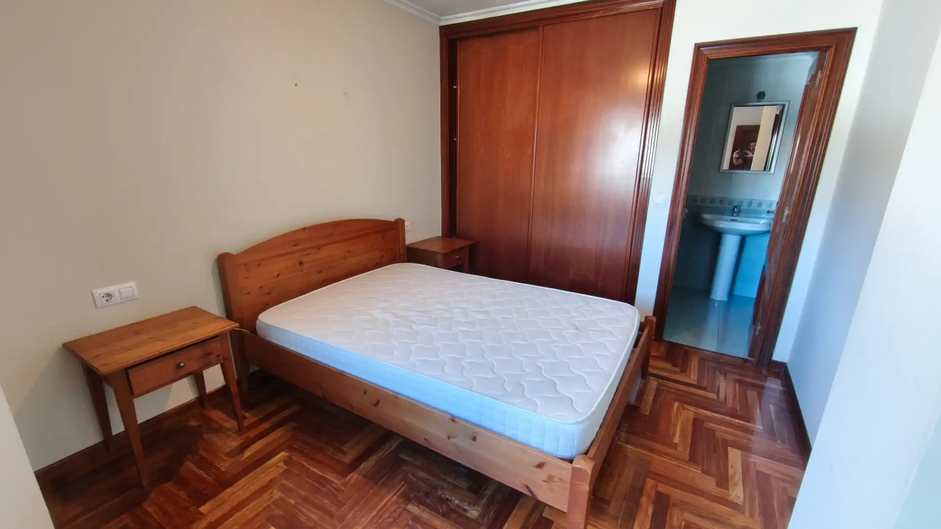 Piso de 65 m² en Vigo