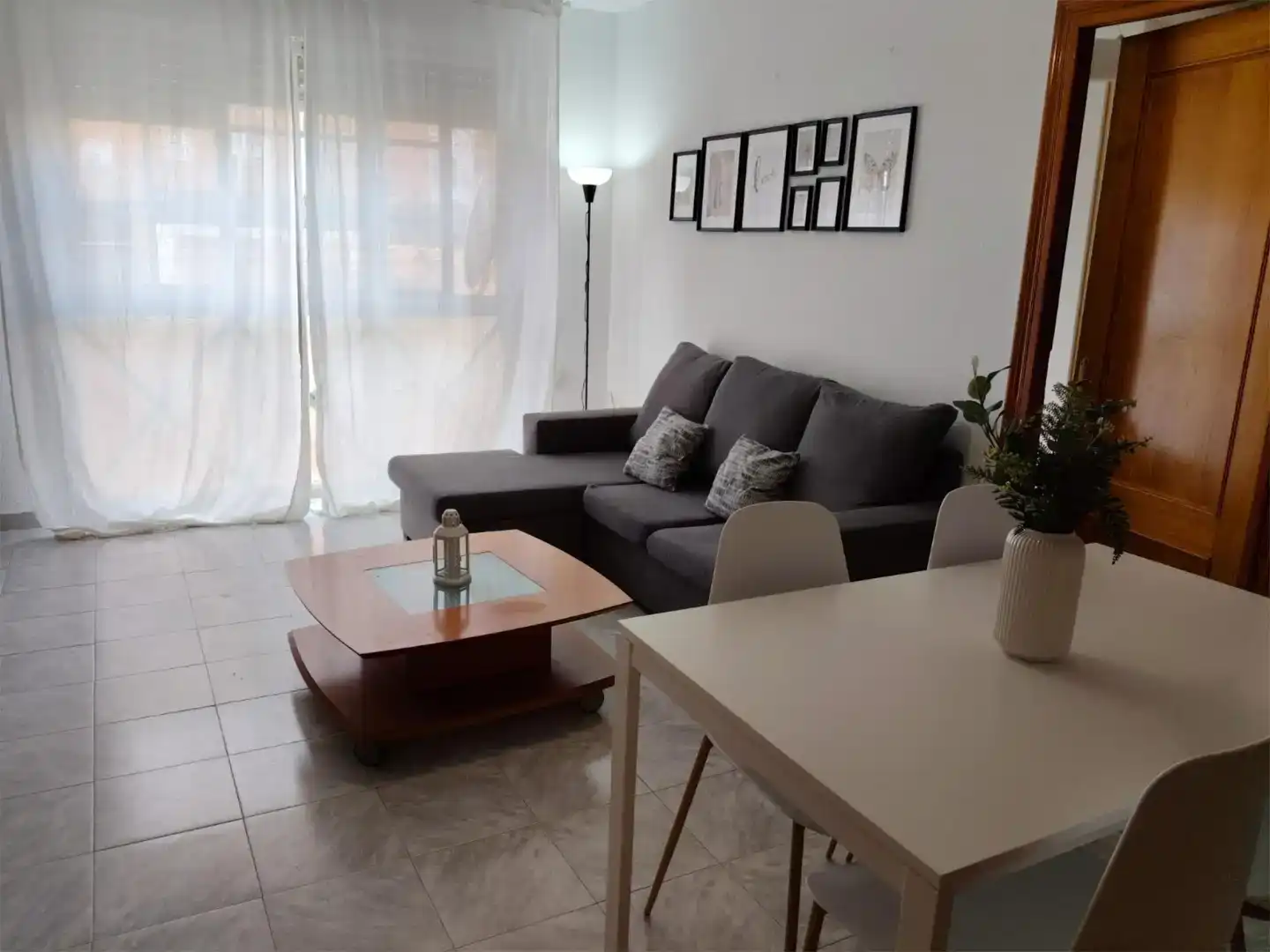 Habitación 80 m², Almería